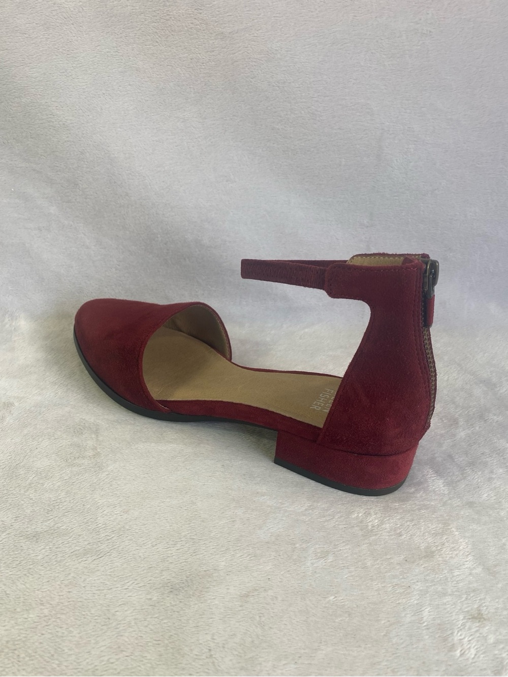 Eileen Fisher Women’s Hutton Ankle Strap Suede Red Flat Size 7